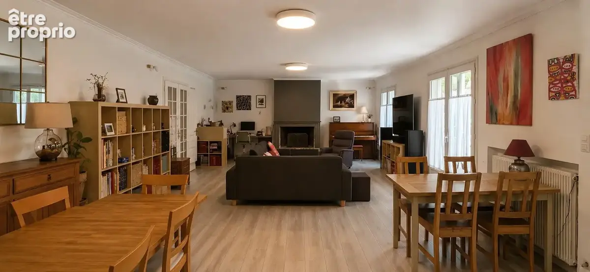 Maison de ville de pierre entièrement renovee beaux volumes - photo 3