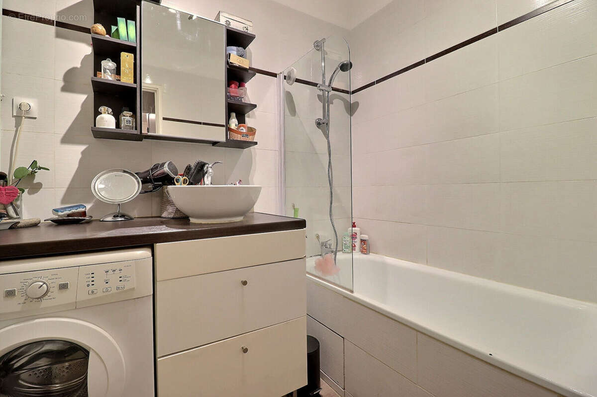 Appartement à COLOMBES