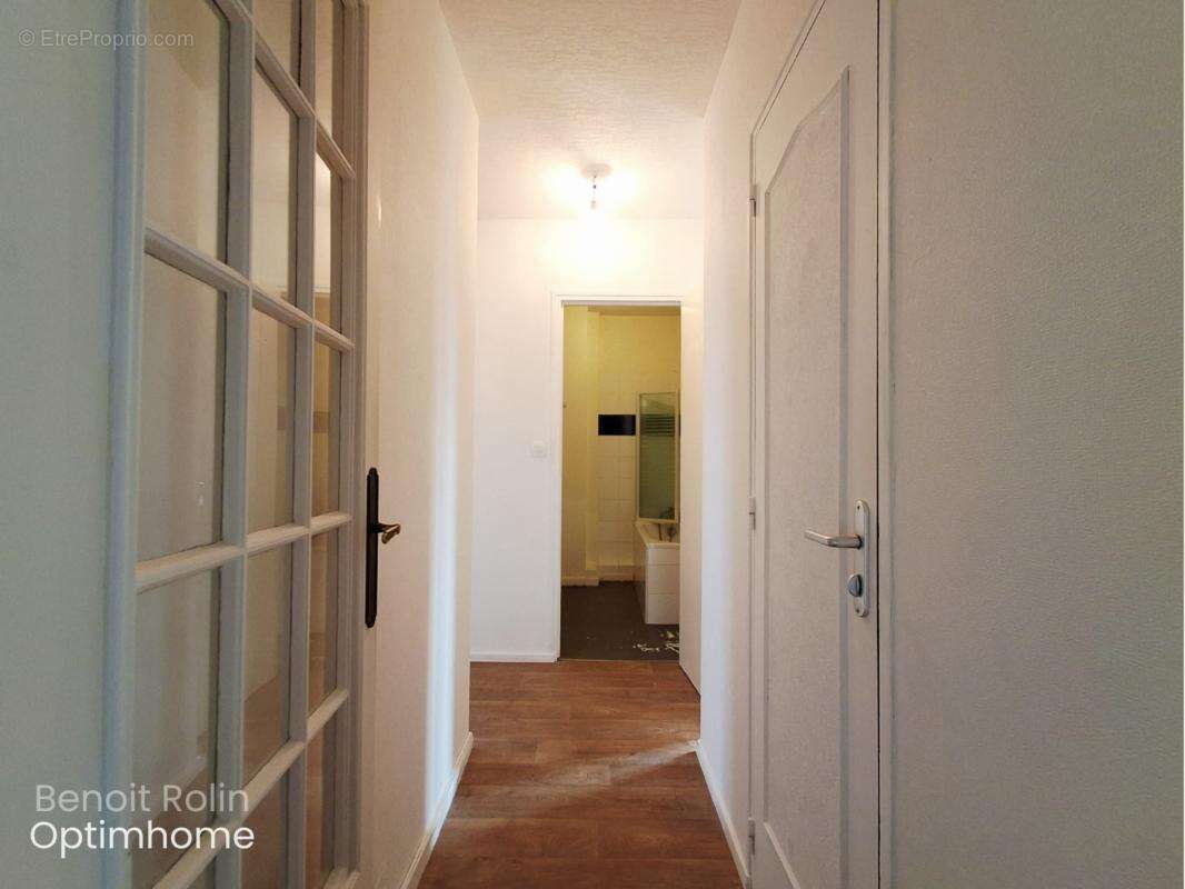 À découvrir sans tarder – superbe f4 de 73 m² avec garage de 22 m²+cave - photo 10