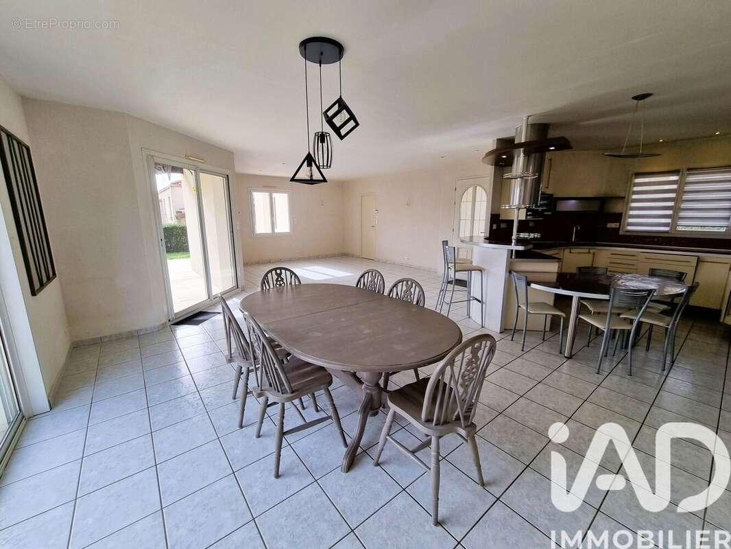 Photo 5 - Maison à LES HERBIERS