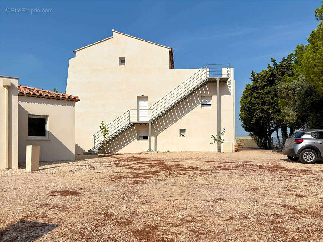 Appartement 45m² à rognac - photo 11