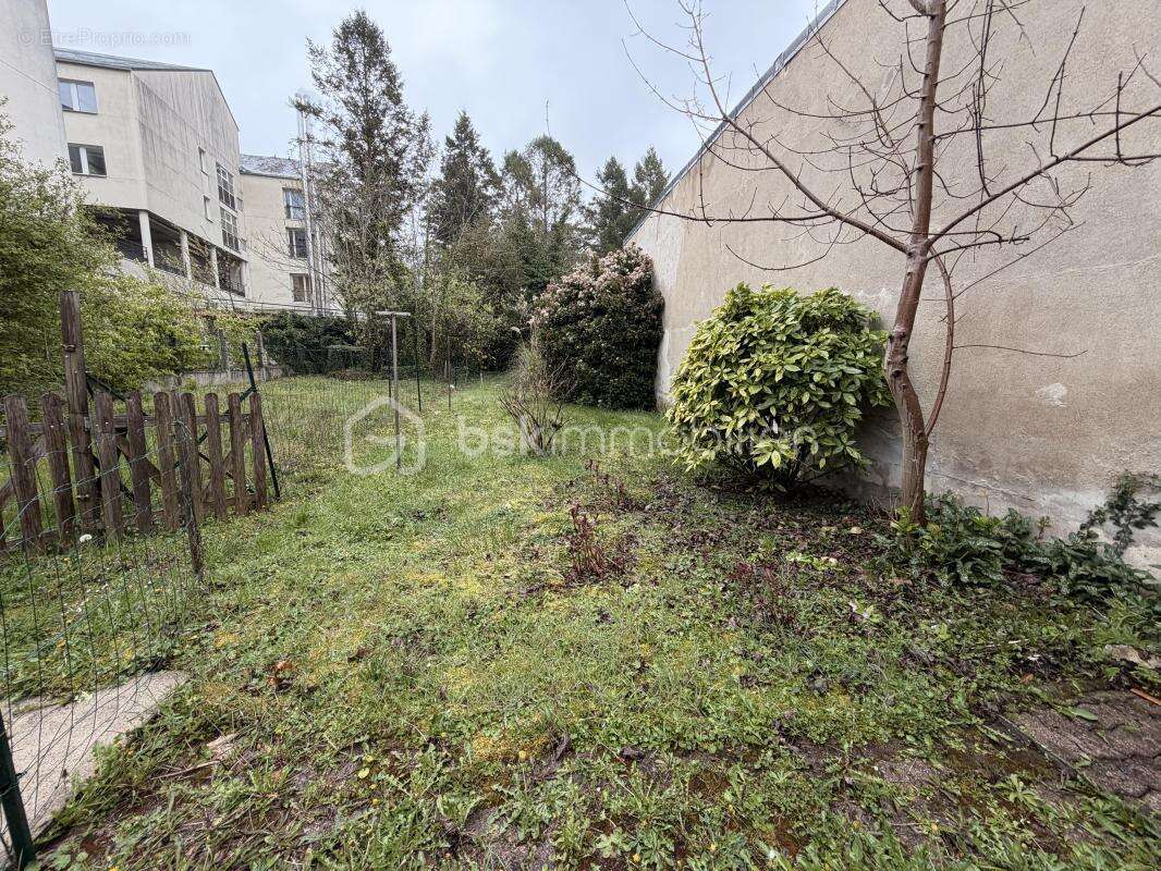 Appartement à LA GUERCHE-SUR-L'AUBOIS