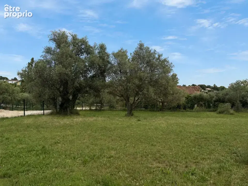 Terrain 1 237 m² à vendre à Montauroux (83440) - photo 2