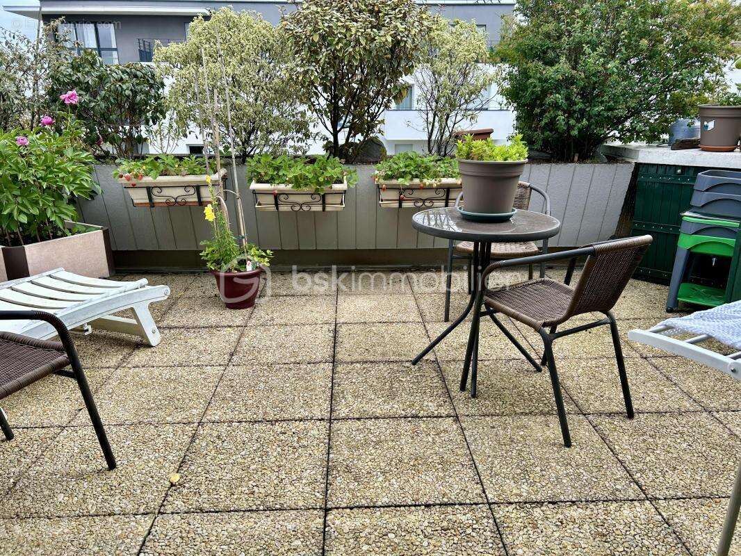 Appartement à LIVRY-GARGAN