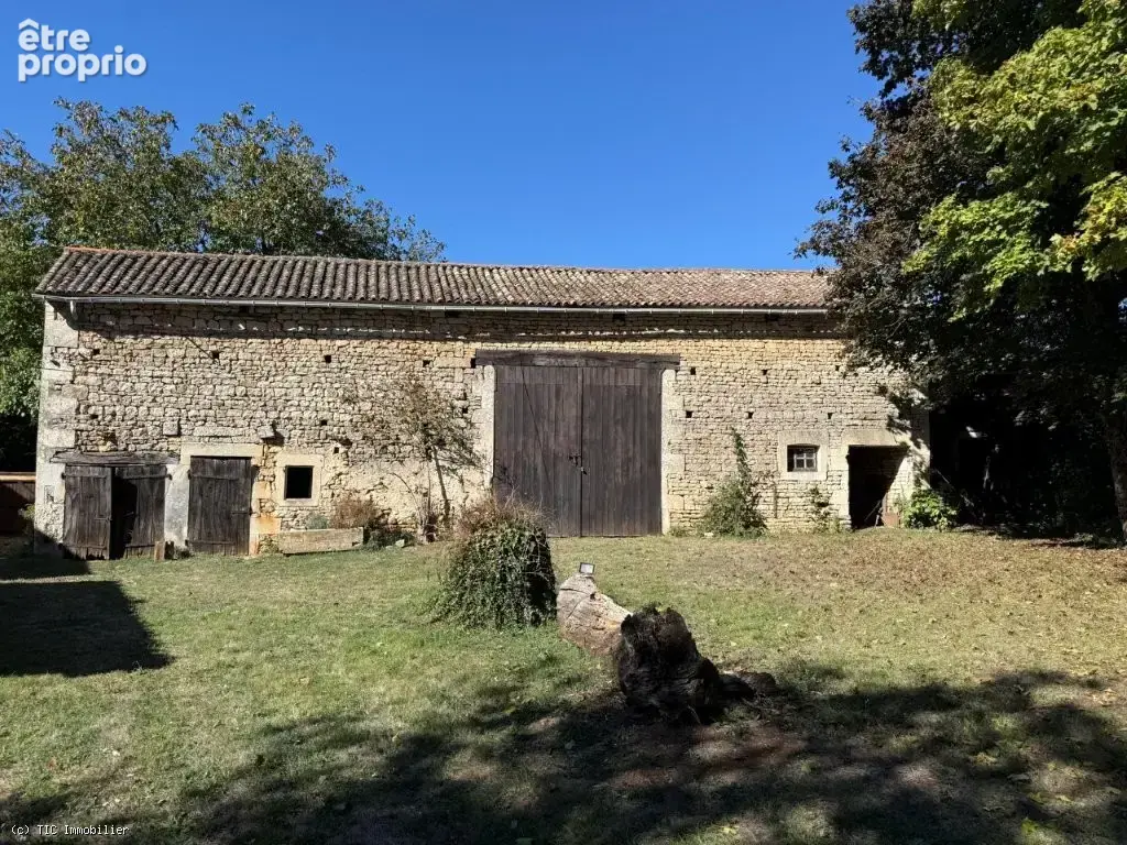 Ensemble de Deux Maisons Indépendantes Et Grange Sur 5017m² - photo 30