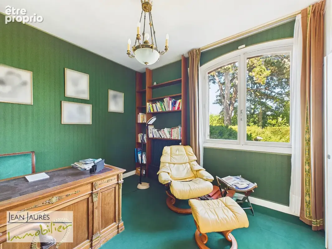 Propriété familiale des années 60 avec parc et piscine - photo 11