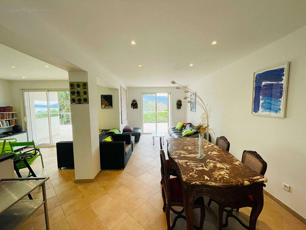 Autre à PIETROSELLA