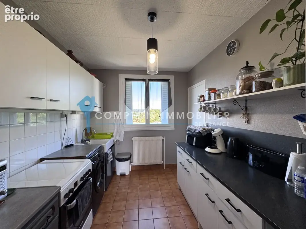 Appartement T4 avec balcon - photo 7