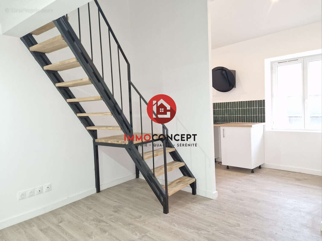 Maison à ROQUEMAURE