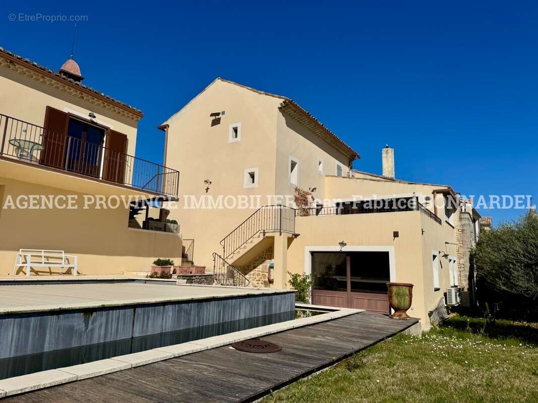 Maison à MONTSEGUR-SUR-LAUZON