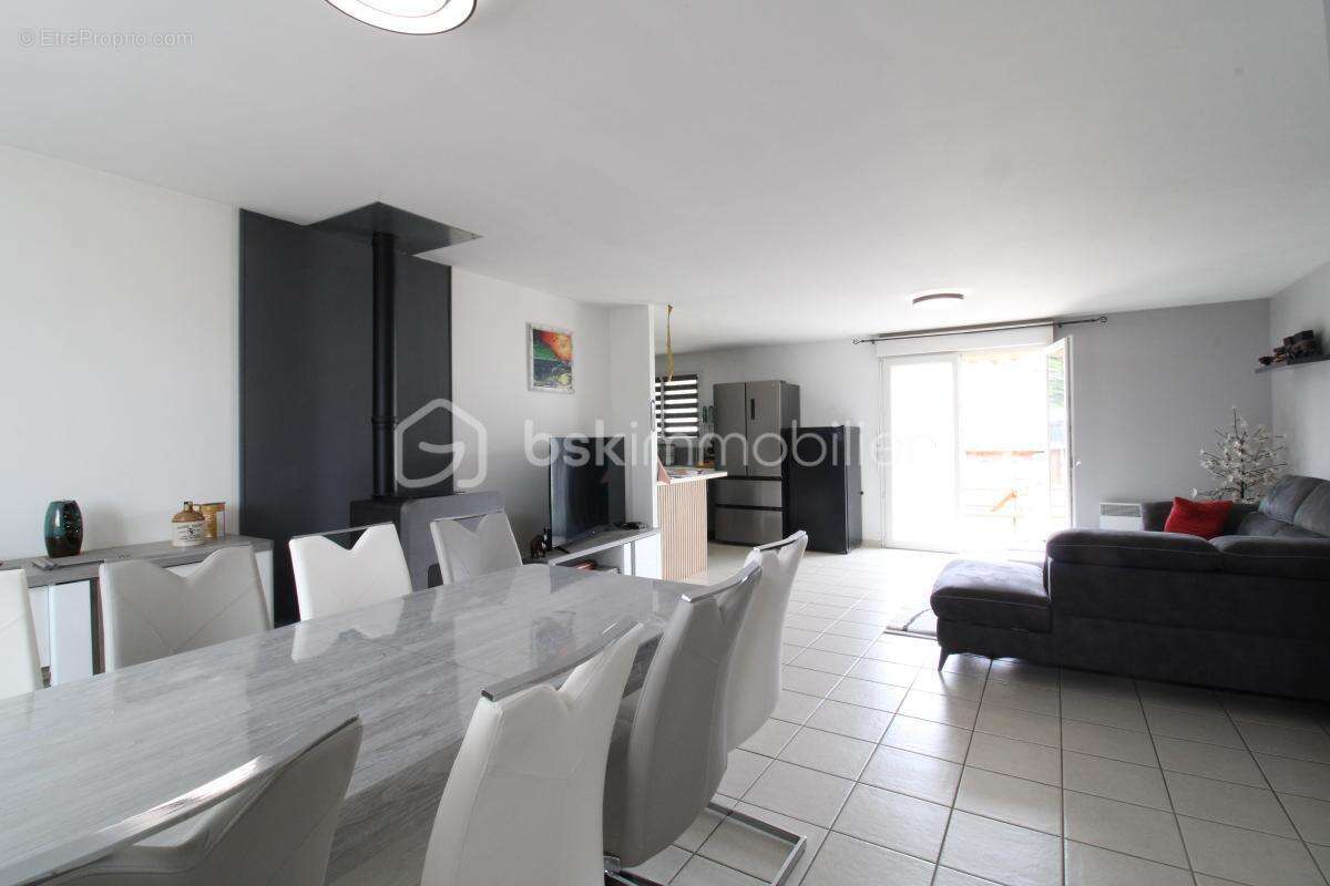 Maison à SAINT-MARTIN-D'ONEY