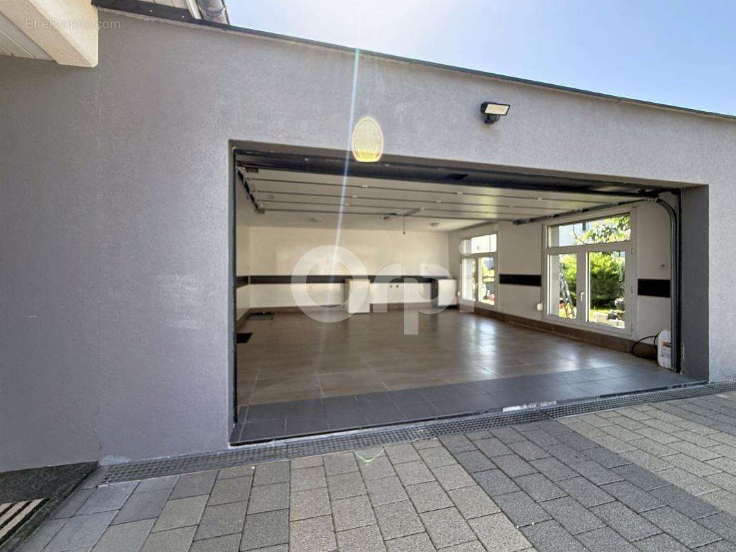 À vendre - Maison Familiale de 253m² avec appartement indépendant - 618 000€ FAI - photo 40