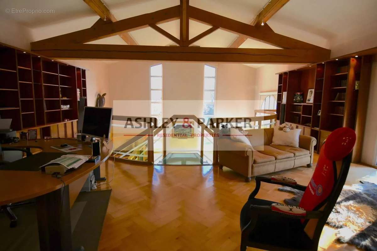 Maison à LORIOL-DU-COMTAT