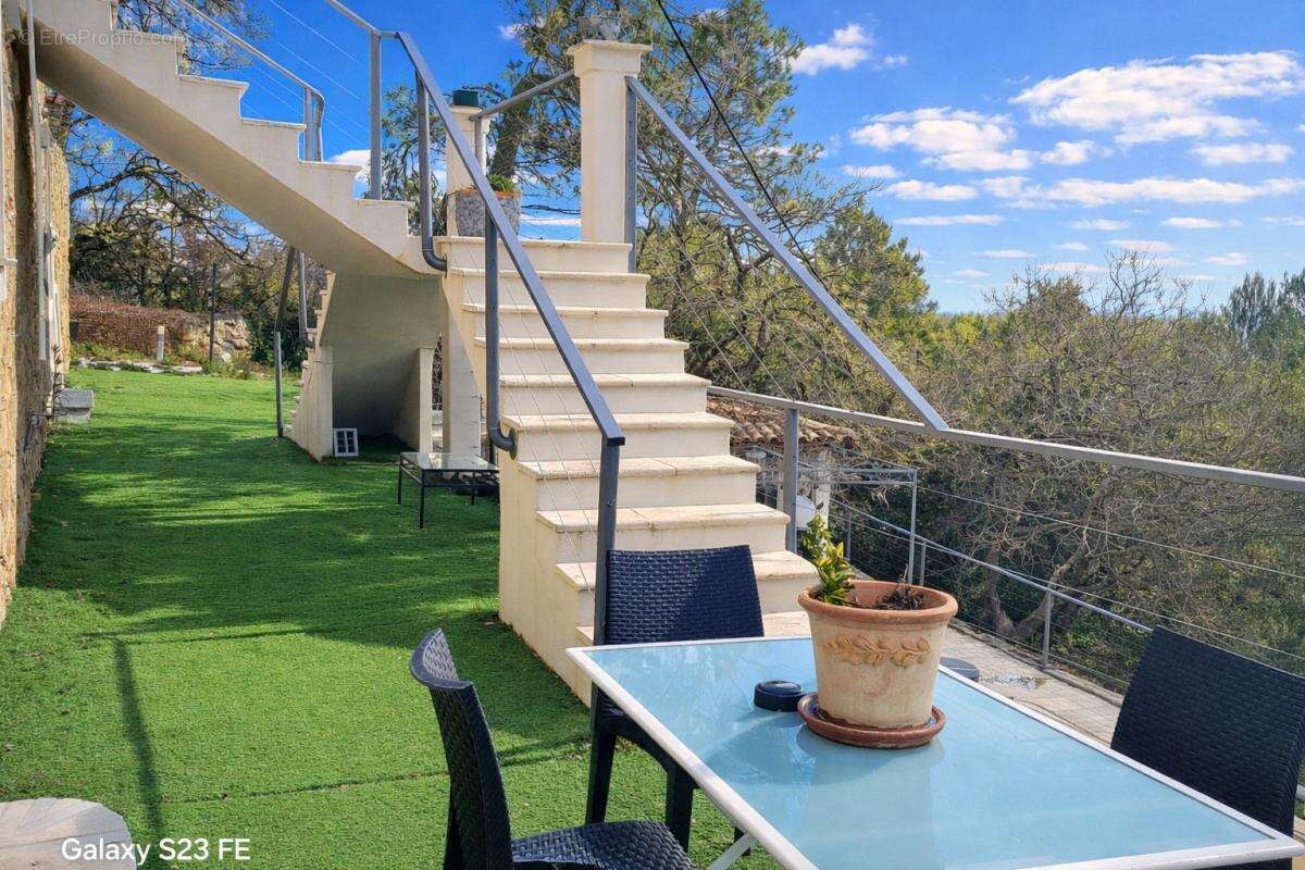 Maison à LE CANNET-DES-MAURES