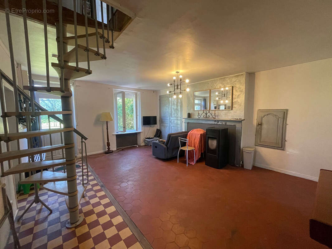 Maison à LA FERTE-GAUCHER