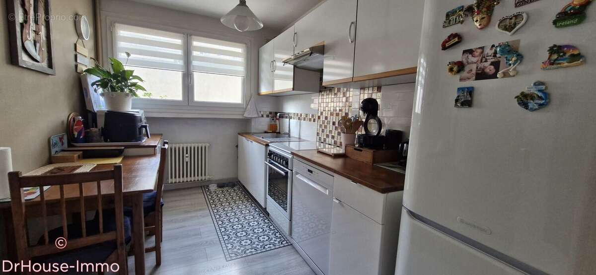 Appartement à SAINT-ETIENNE