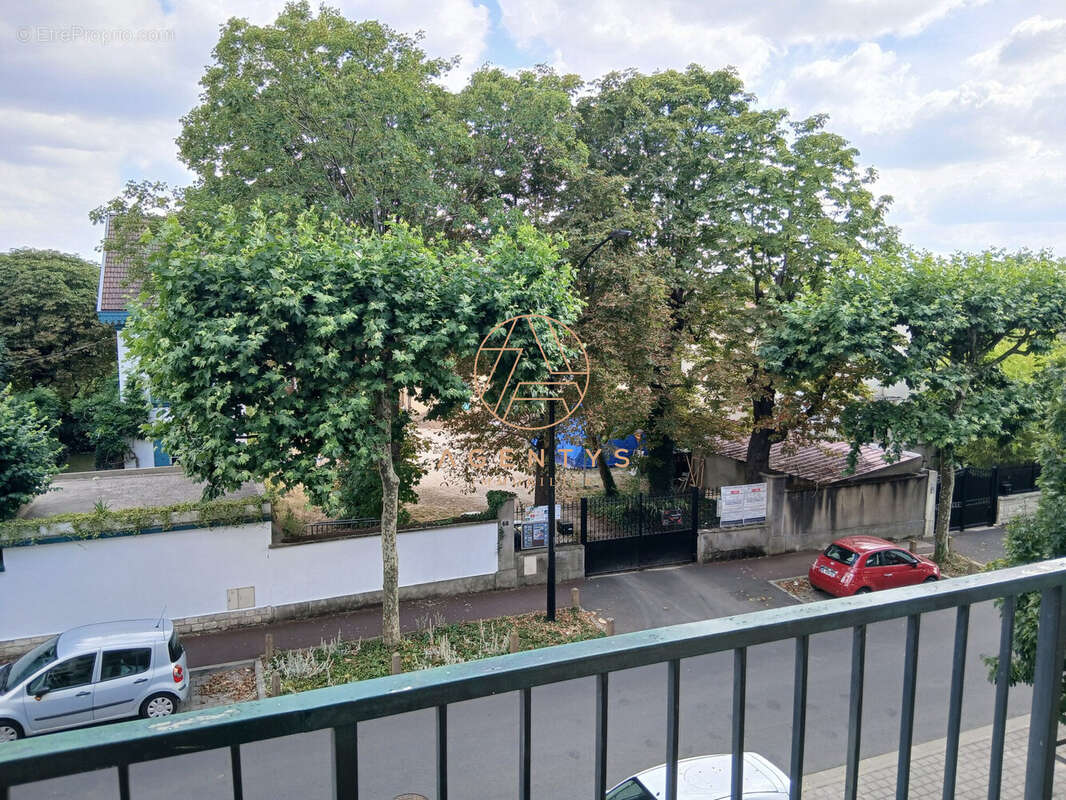 Appartement 89 m² à Saint-Maur-Des-Fosses  - photo 6