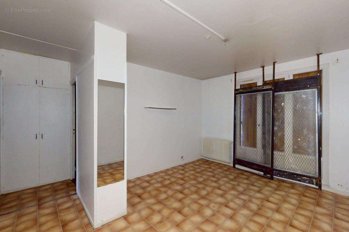 Appartement à CLICHY-SOUS-BOIS