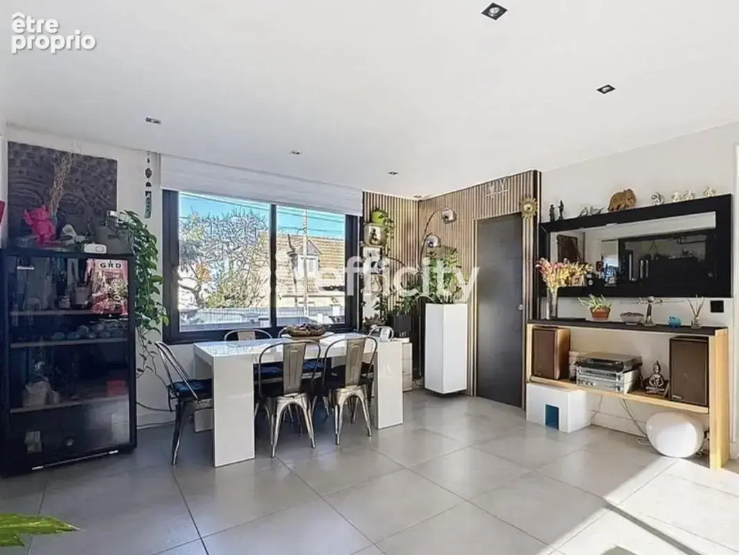 Maison 5 pièces 115 m² à vendre à Neuilly-Plaisance (93360) - photo 6