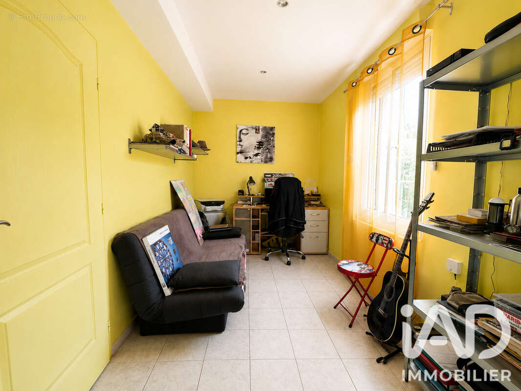 Maison 225 m² à Bezouce  - photo 9