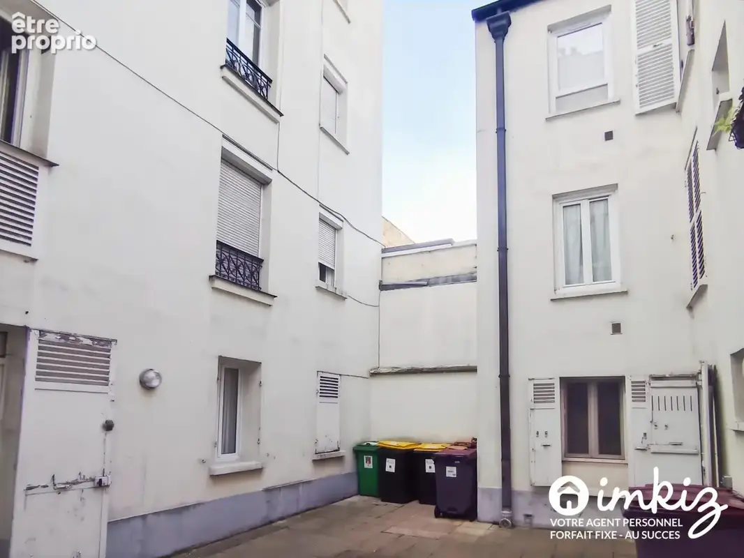 Studio rénové idéalement situé - photo 7