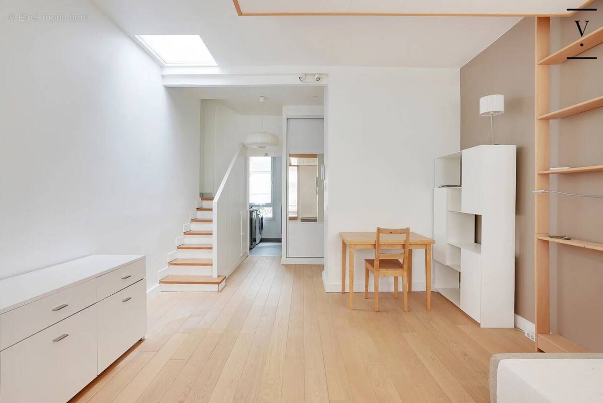 Appartement à PARIS-20E