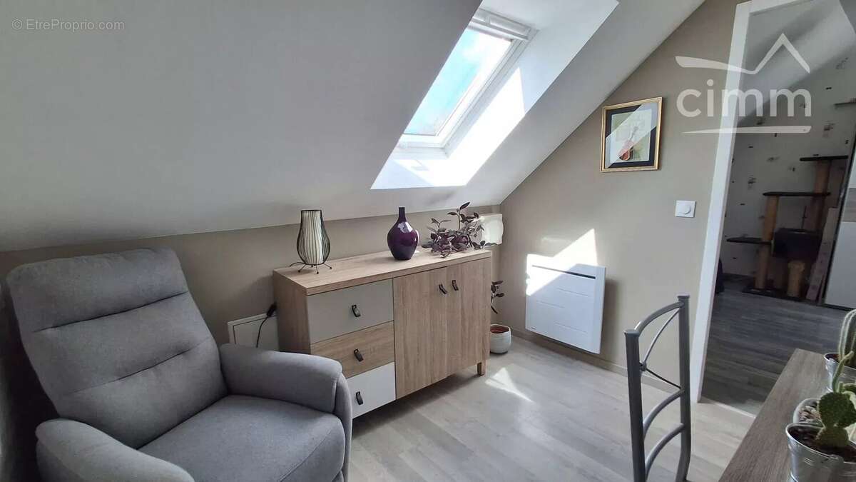 Maison à LA CHAUSSEE-SAINT-VICTOR