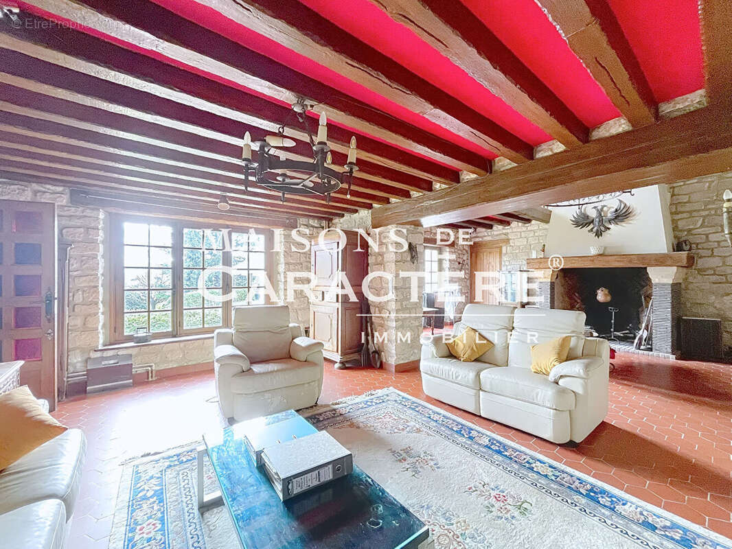 Maison de Campagne, Dépendances et Piscine et 2 terrains constructibles - photo 4