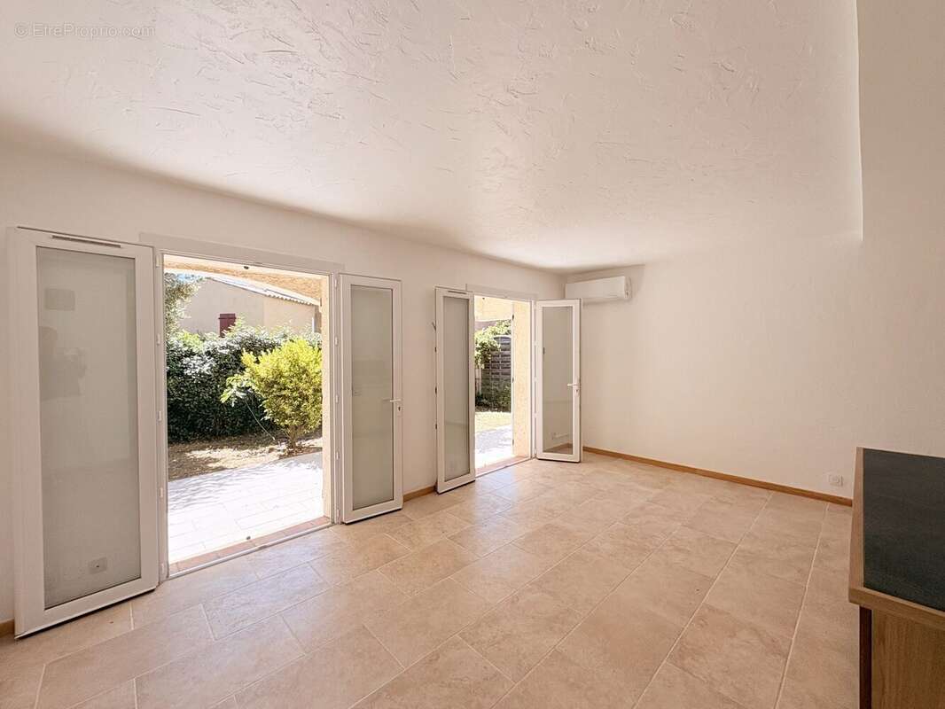 Appartement à PLAN-DE-LA-TOUR