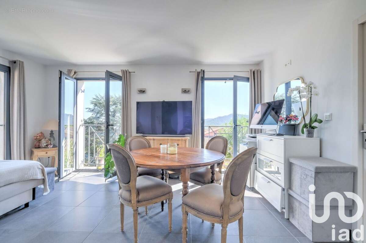 Photo 8 - Appartement à LES ADRETS-DE-L'ESTEREL