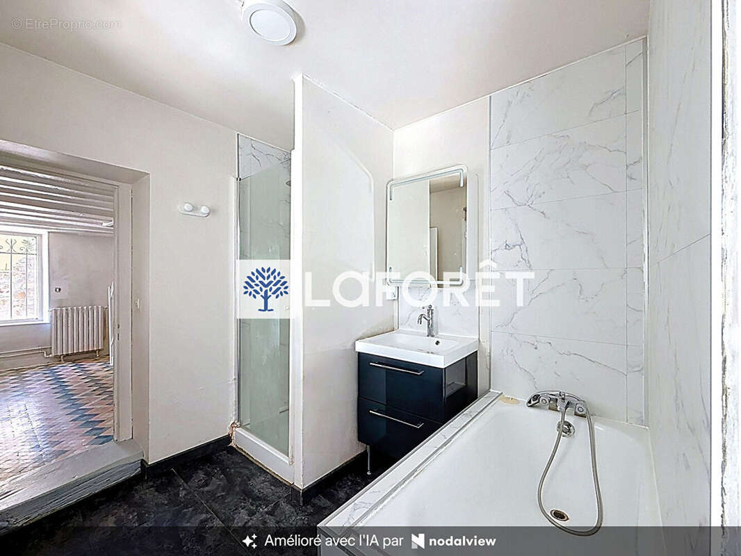 Maison de caractère 167 m² - 5 ch. - à rénover - photo 15