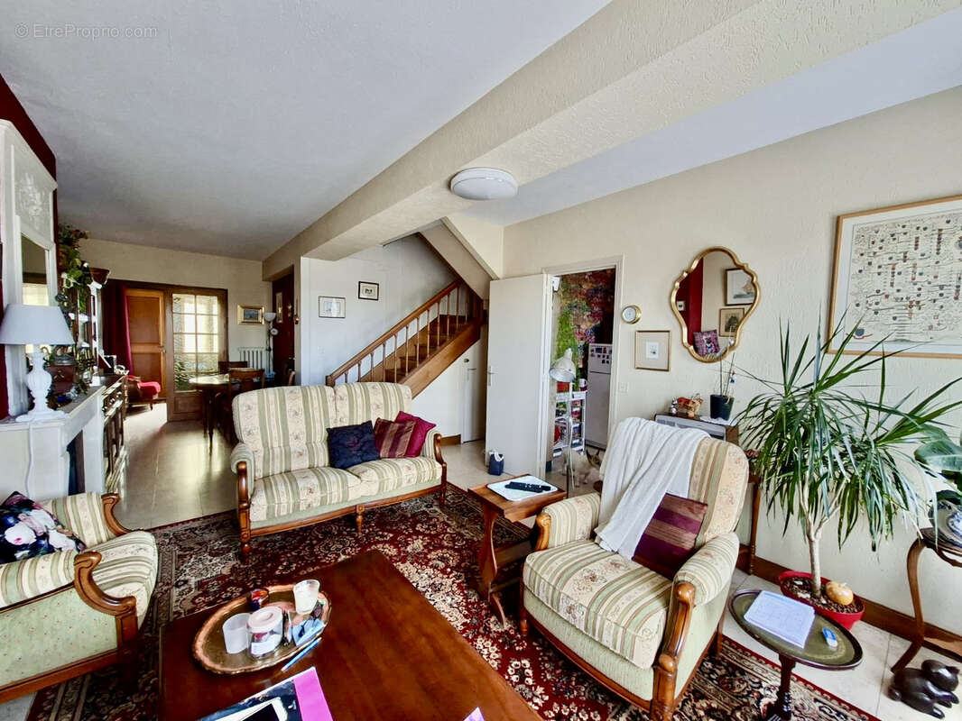 Maison à MALICORNE-SUR-SARTHE