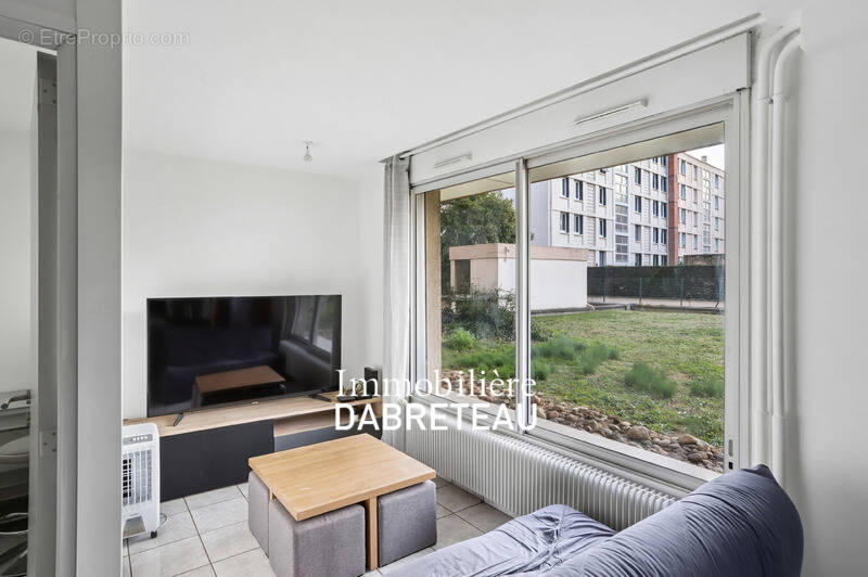 Appartement à LYON-8E