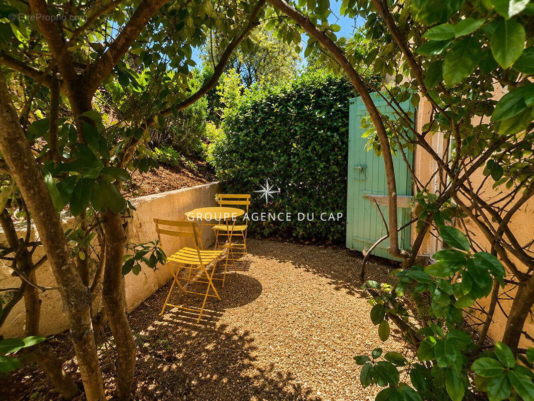 Appartement à FREJUS