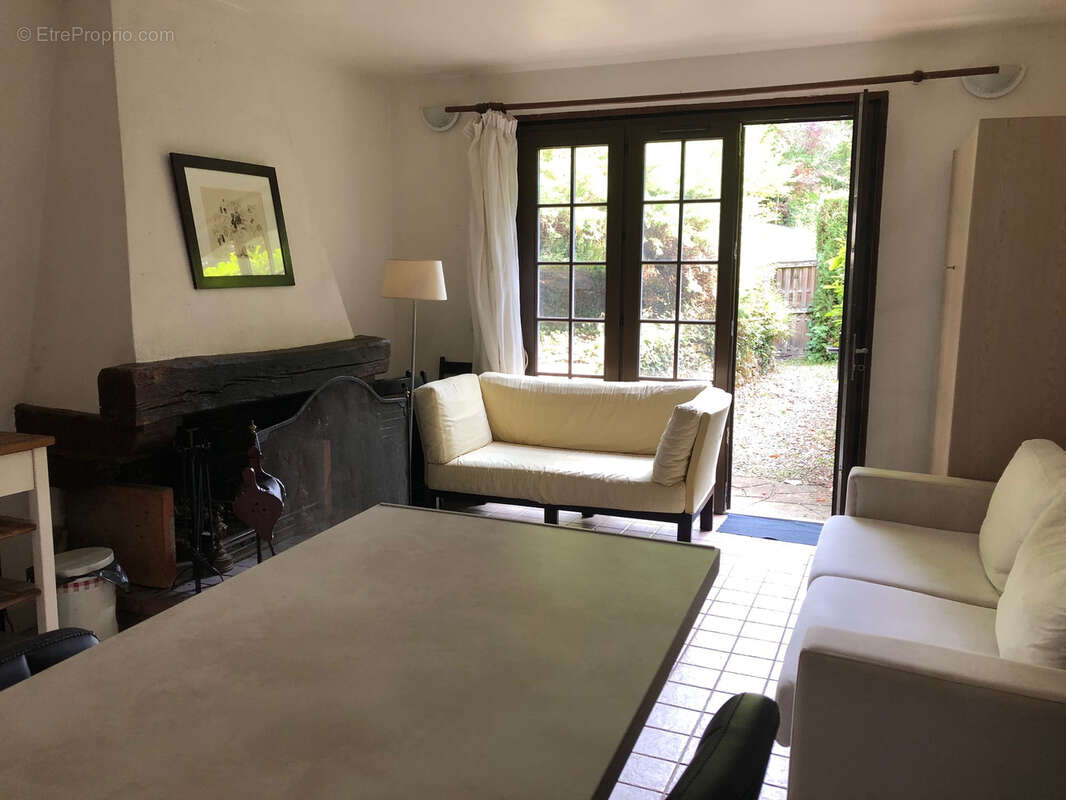Appartement à SAMOIS-SUR-SEINE