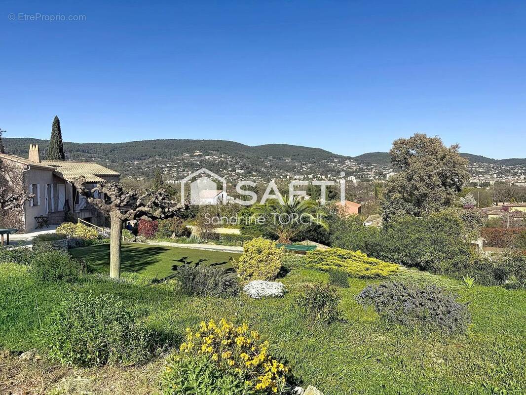 Photo 1 - Maison à DRAGUIGNAN