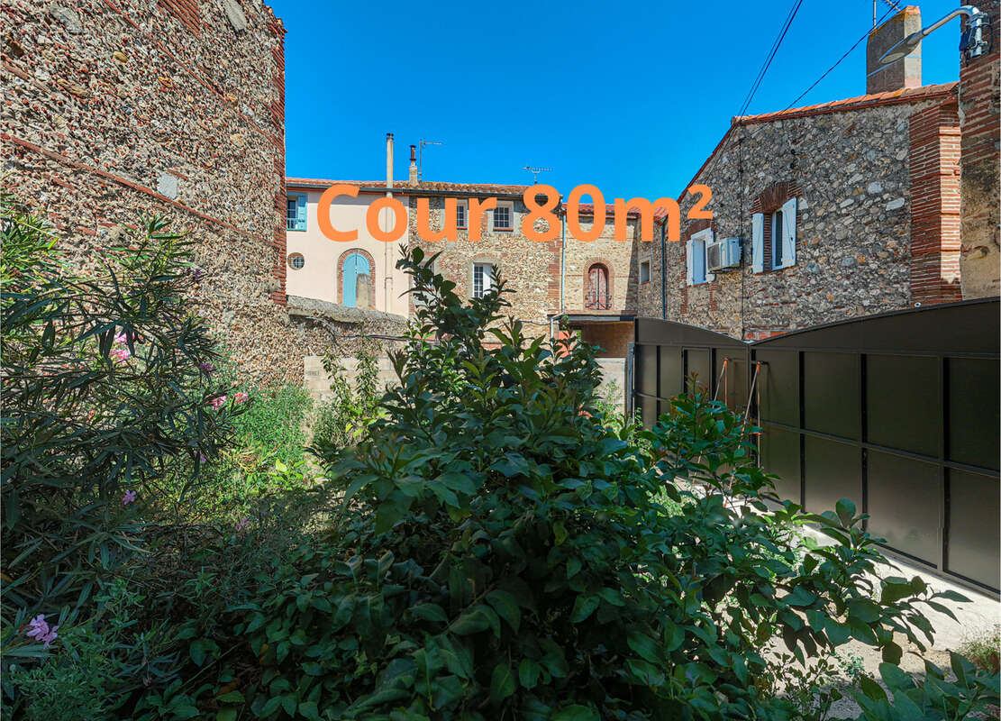 Maison à VILLEMOLAQUE