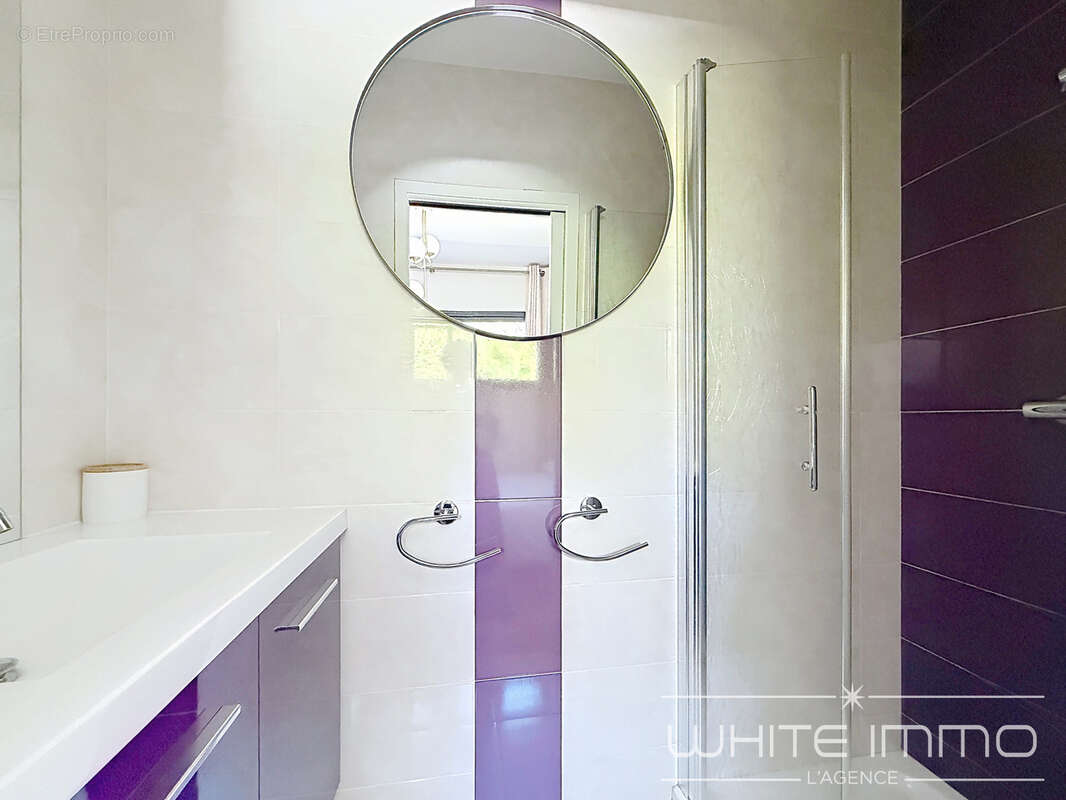 Maison à FRANCHEVILLE