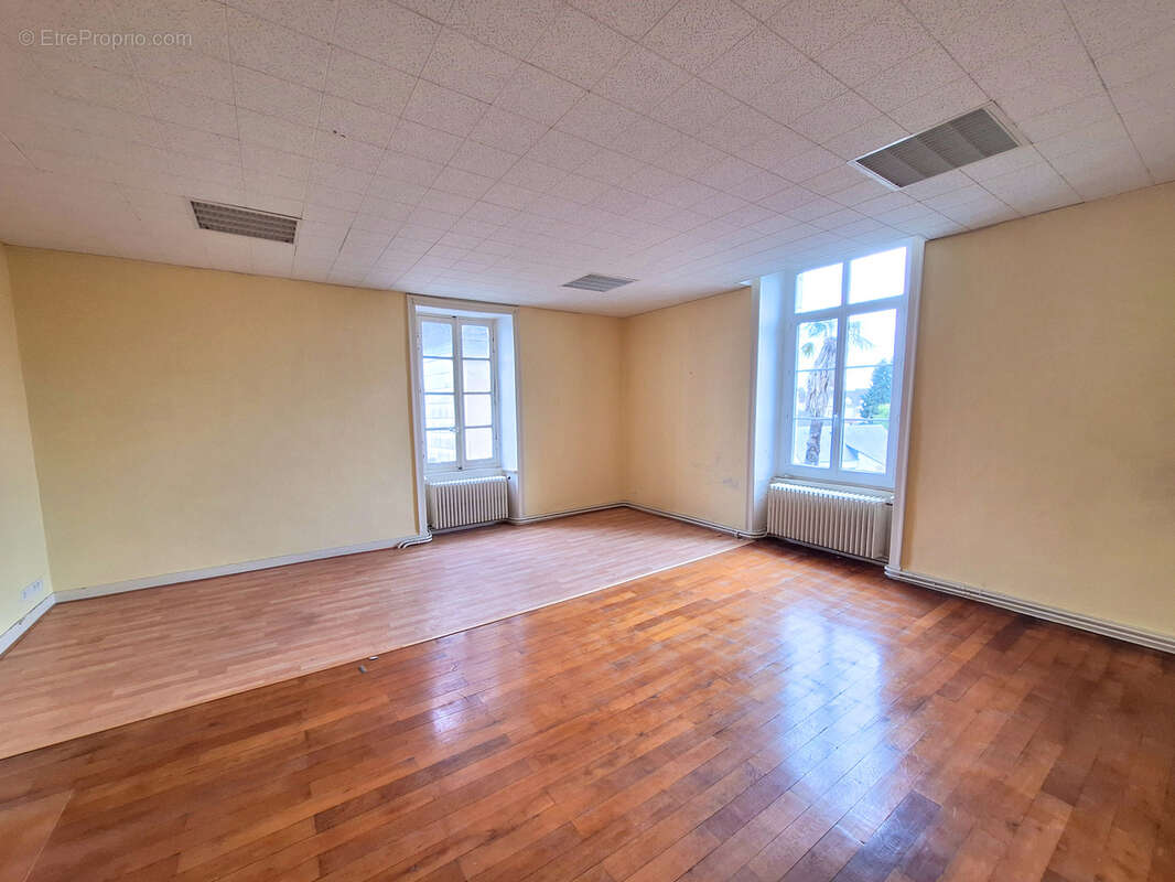 Appartement à SEGRE