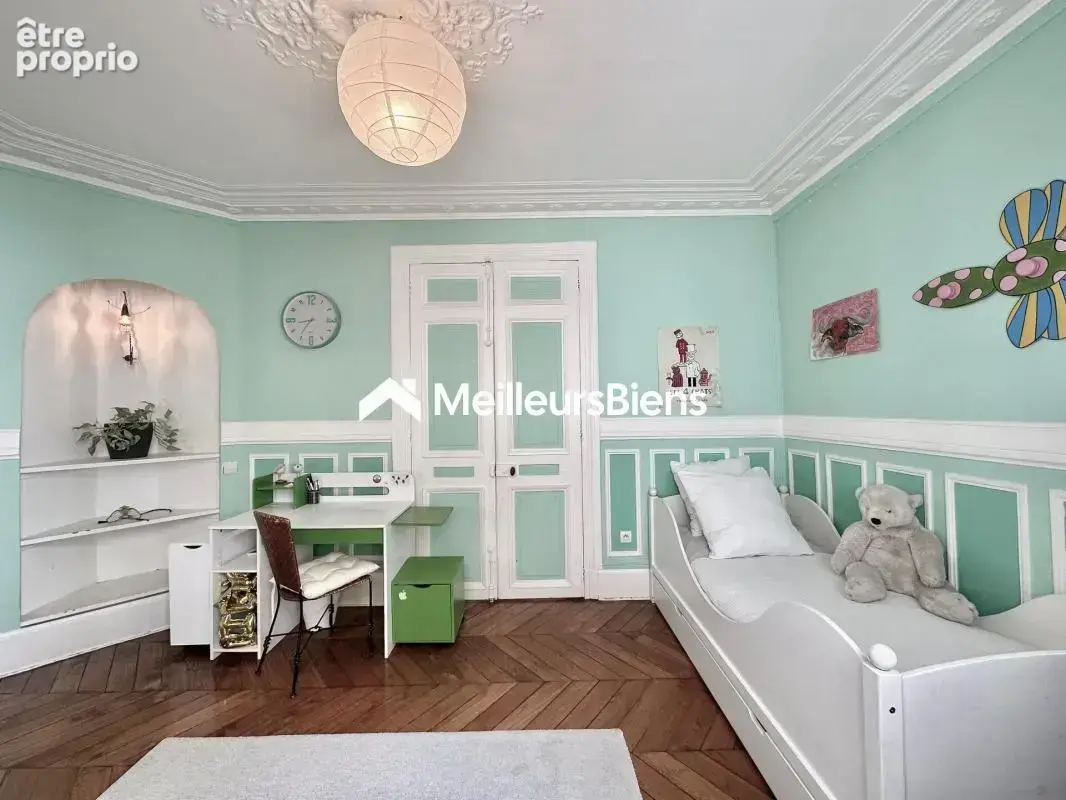 Appartement haussmannien 111 m² 5 pièces avec ascenseur Paris 9e - photo 8