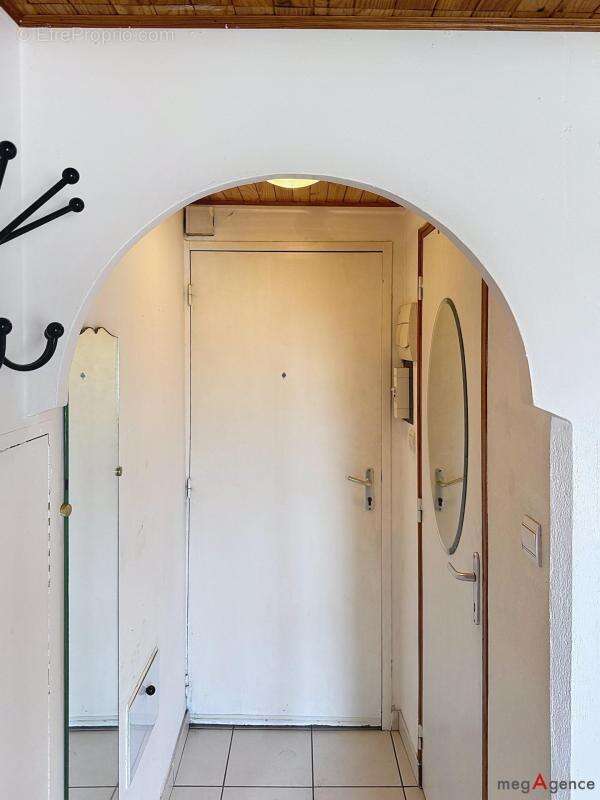 Appartement type 2 pièces en dernier étage - photo 11