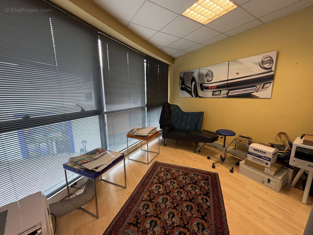 Commerce à SAINT-LOUIS