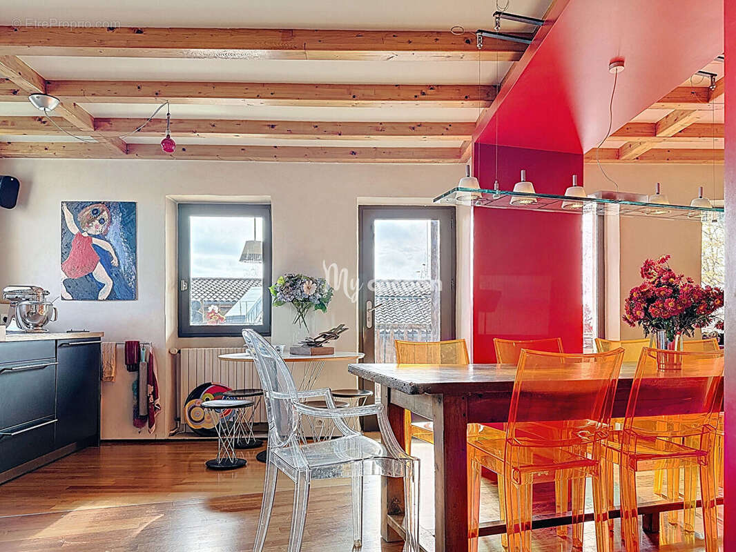 Maison à SAINT-CYR-AU-MONT-D&#039;OR