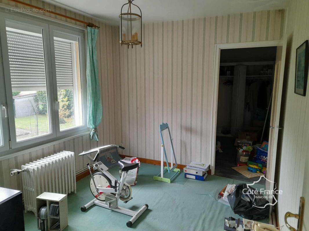 Maison à LA CAPELLE