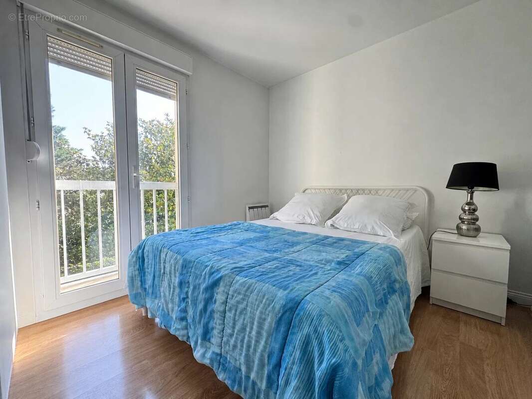 Appartement à LE PLESSIS-TREVISE