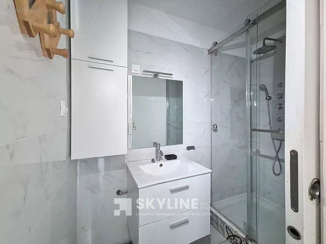 Appartement à MARSEILLE-9E