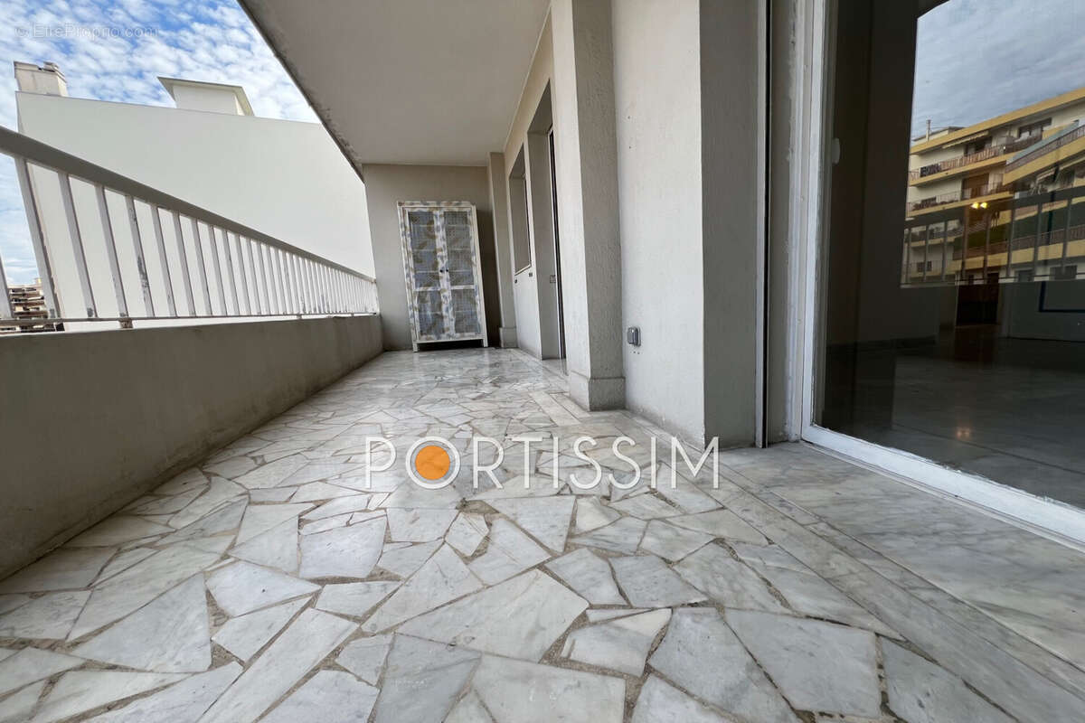 Appartement à CAGNES-SUR-MER