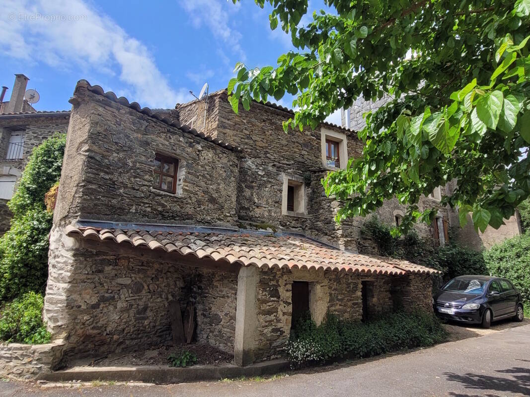 Maison à ROUJAN