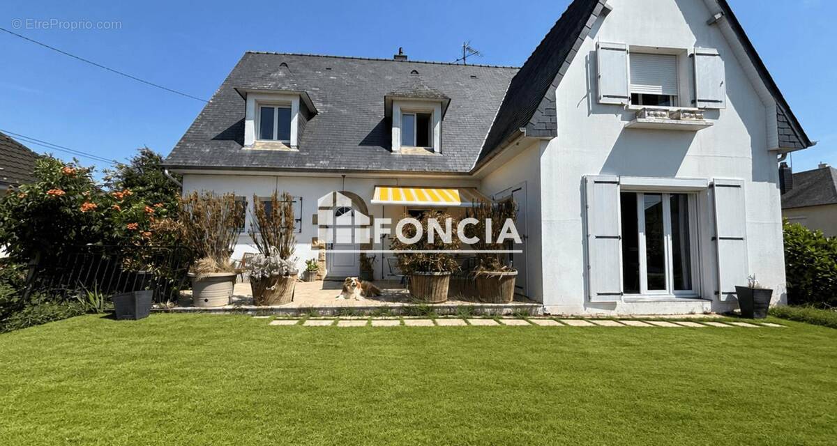 Maison à LAVAL