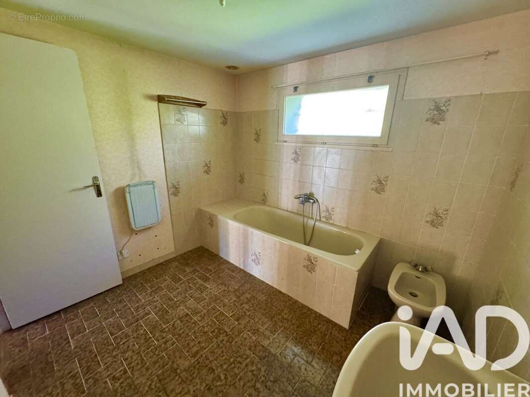 Maison 83 m² à Sury-En-Vaux  - photo 6
